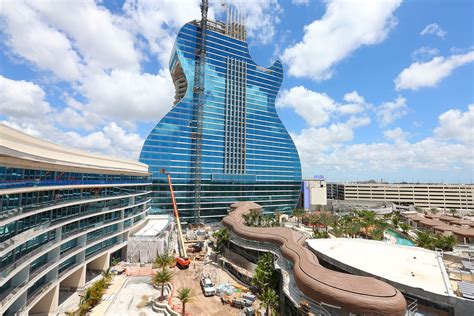 Seminole Hard Rock Hotel & Casino Hollywood .